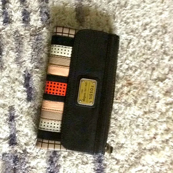 Fossil leather wallet - Picture 1 of 3